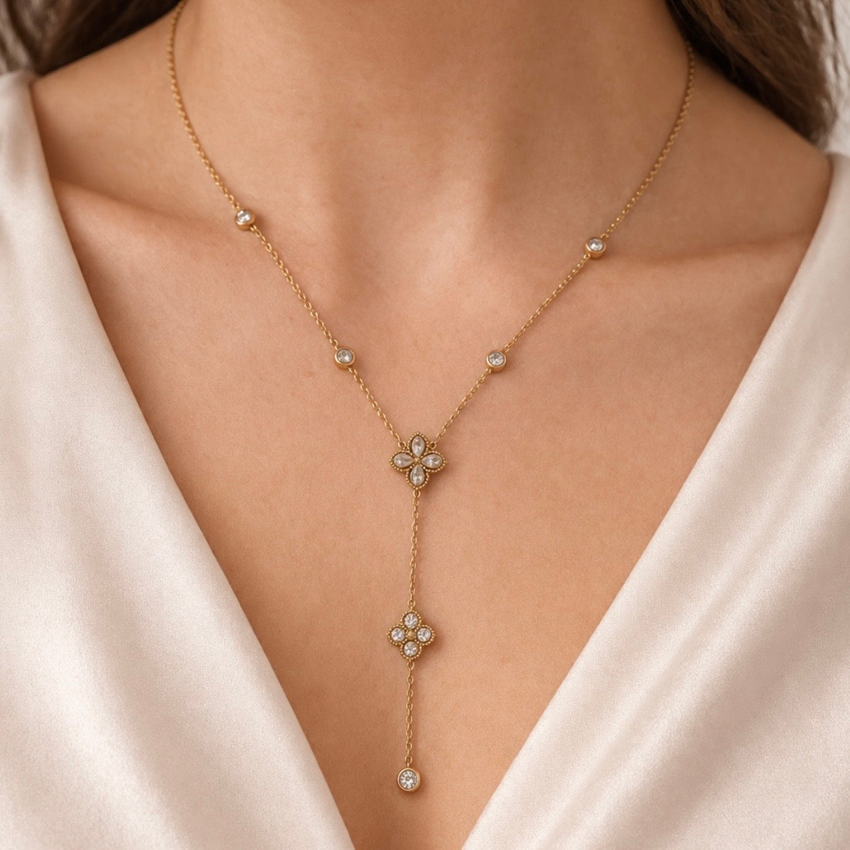 Aysa Necklace