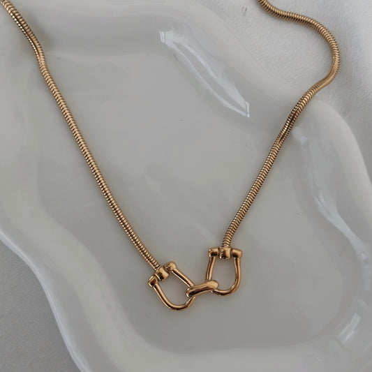 Tawham Necklace