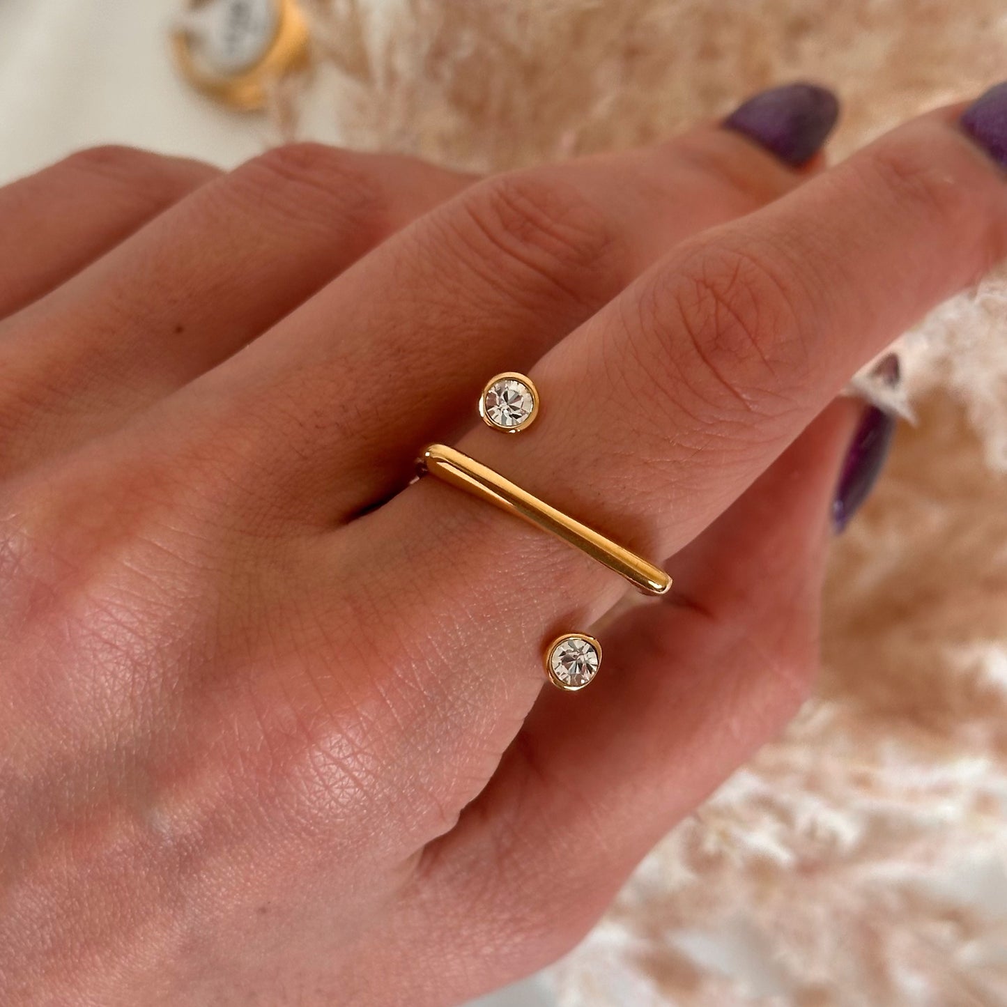 Amary Ring